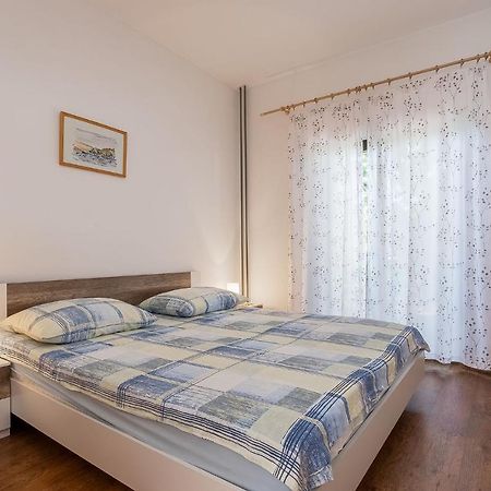 Marijana Διαμέρισμα Πόρετς Εξωτερικό φωτογραφία